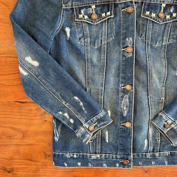 BBJ Total Destruction Oversized Denim Dark Wash Distressed Jean Jacket - Picture 3 of 9